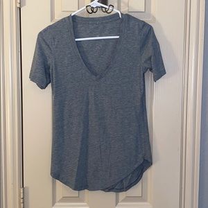 Lululemon T-shirt